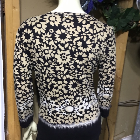 St.John Top - Picture 6 of 14